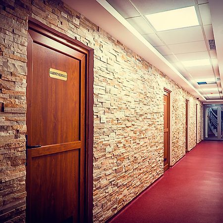 Perla Hotel Slănic-Moldova Exteriér fotografie